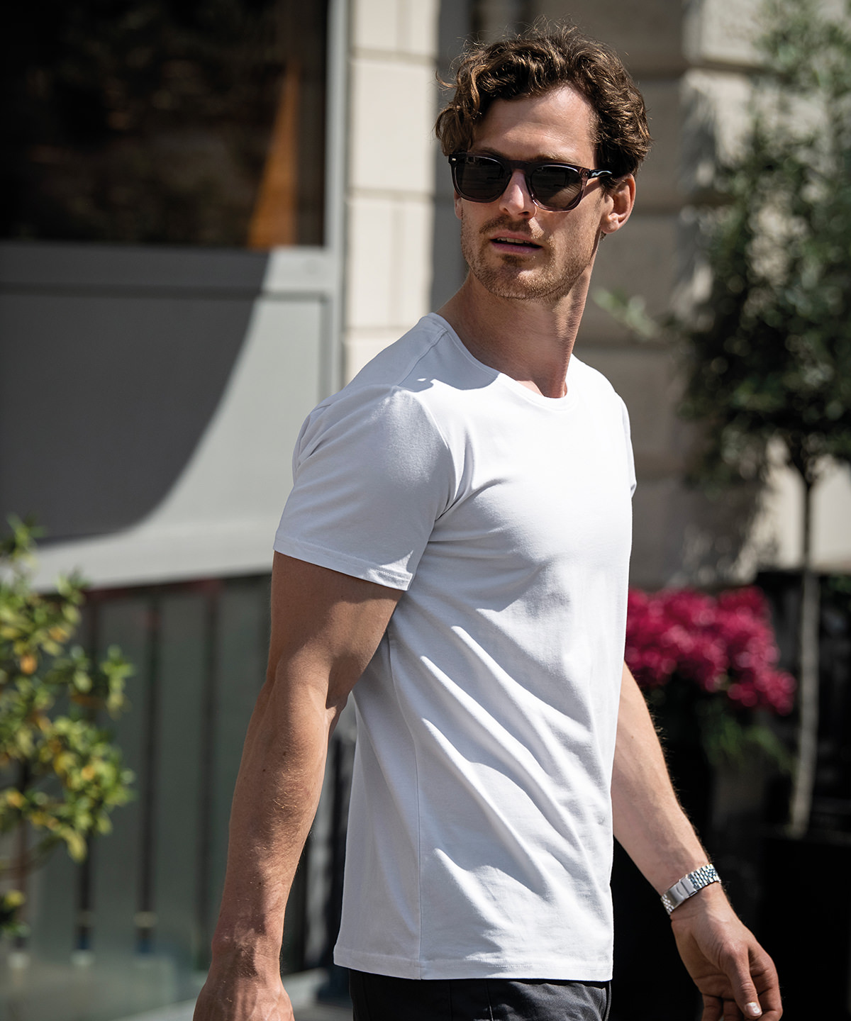 Montauk  the essential tee