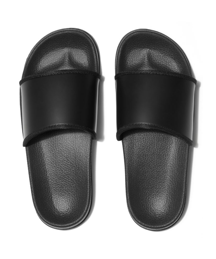 TR702 Black Black FT 4
