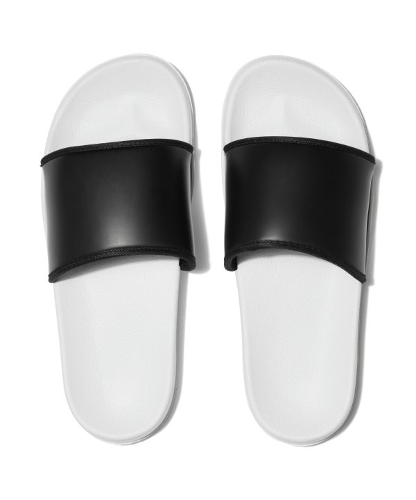 TR702 White Black FT 5