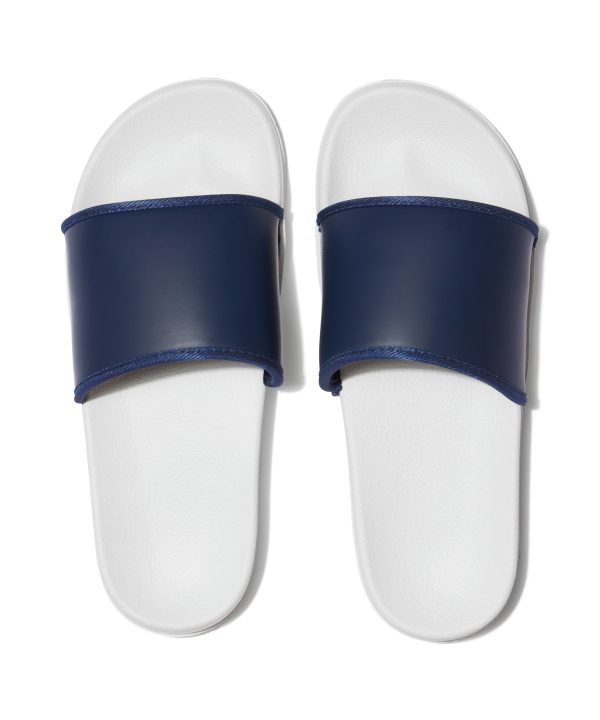 TR702 White Navy FT 5